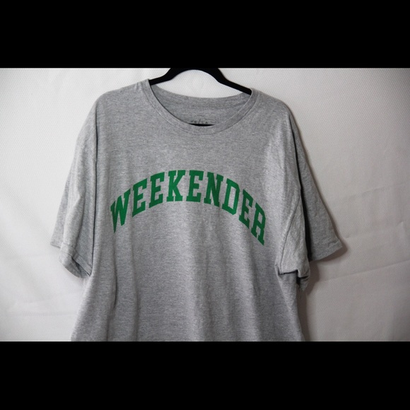 “Weekender” Tee - Picture 3 of 3